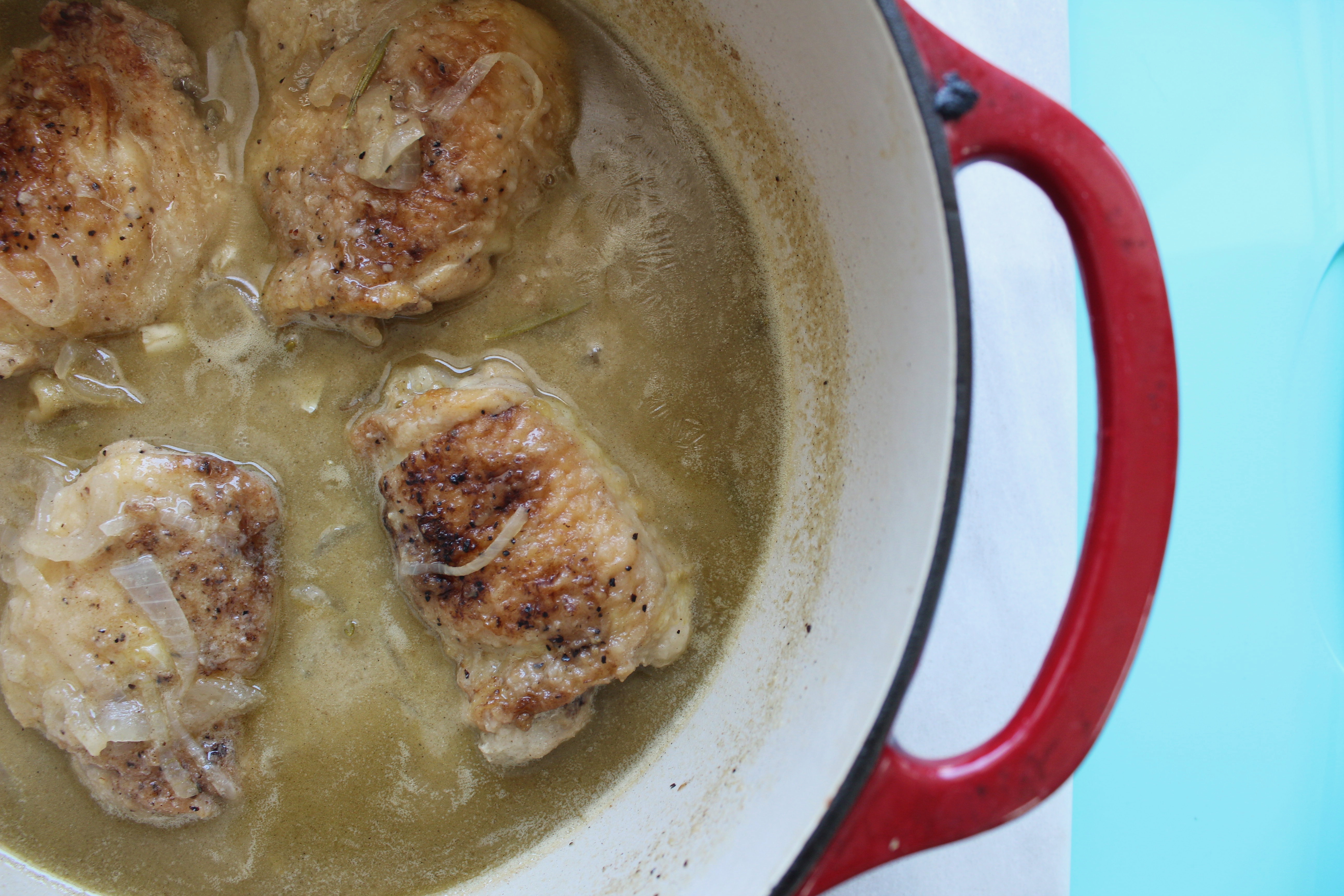 Rosé Braised Chicken Thighs