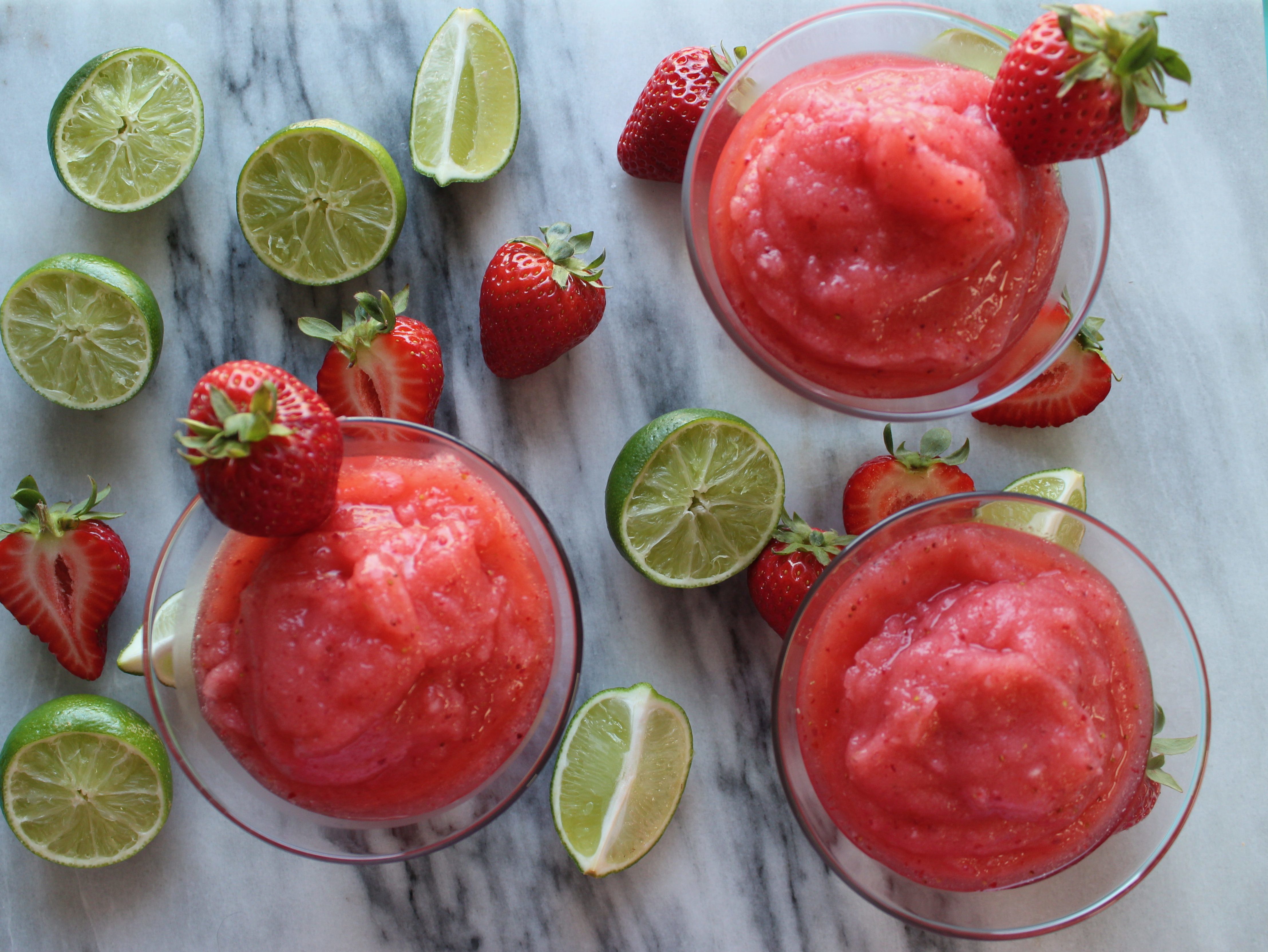 Strawberry Lime Frosé 