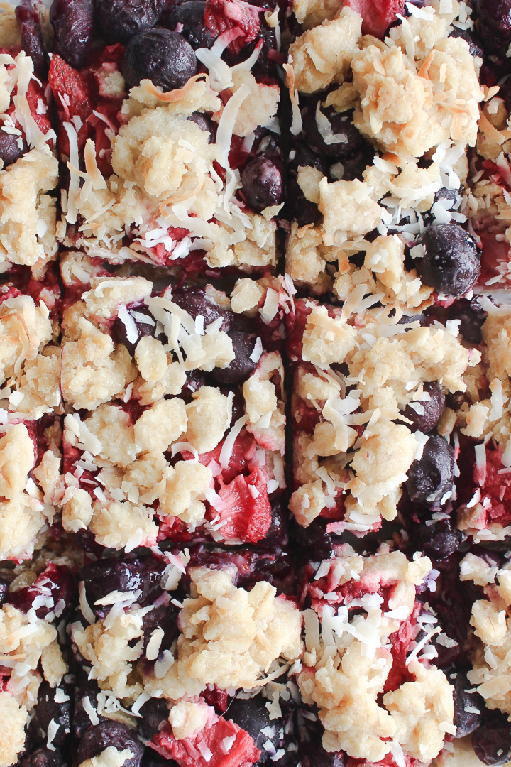 Berry Coconut Crumble Bars 