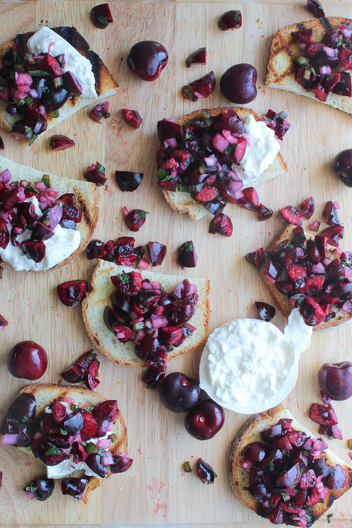 Fresh Cherry Salsa 