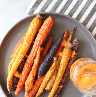 Roasted Carrots with Vegan Harissa Aioli