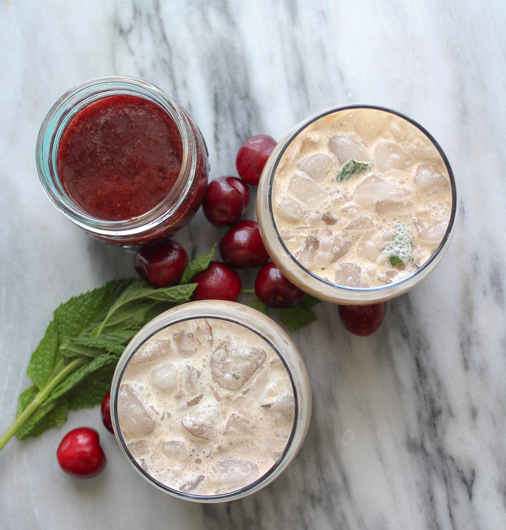 Iced Cherry Mint Latte 