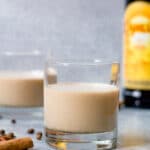 straight on shot of gingerbread white russian