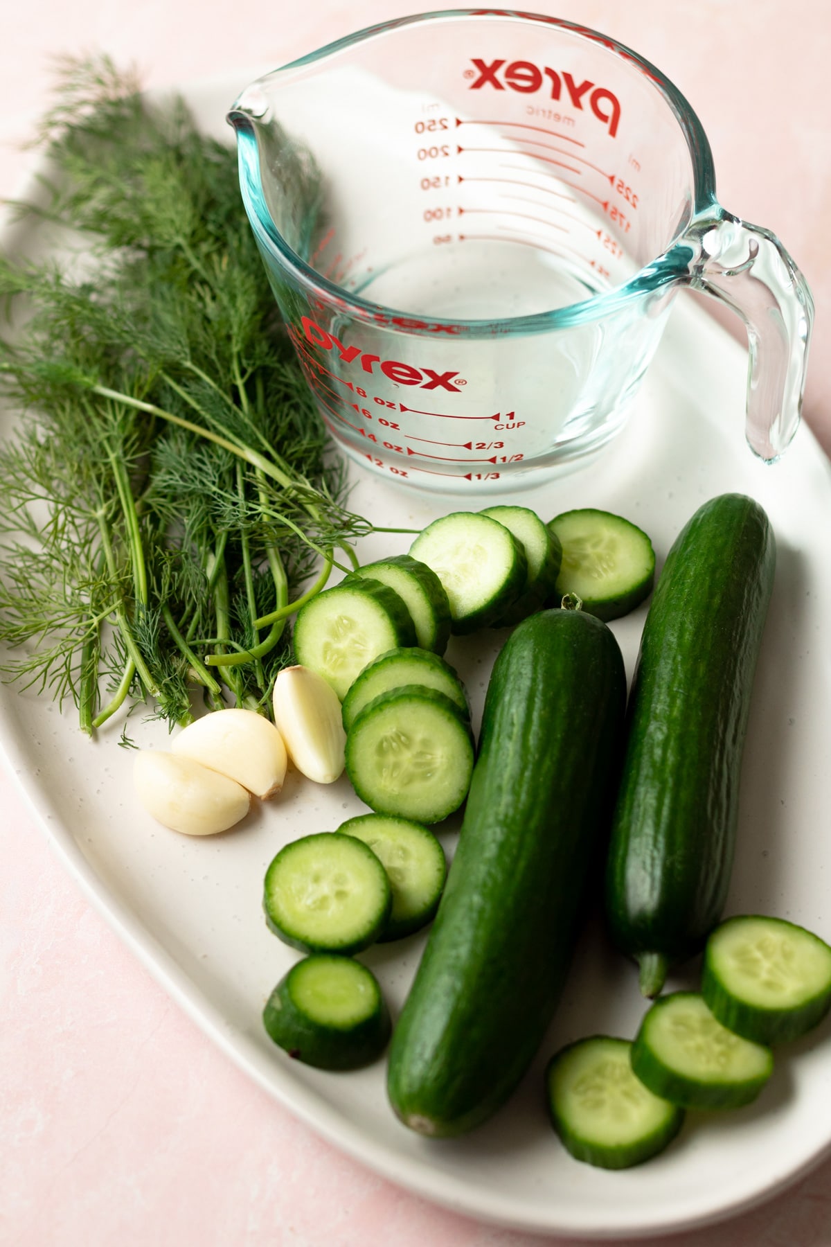 Ingredients for small batch refrigerator dill pickles.